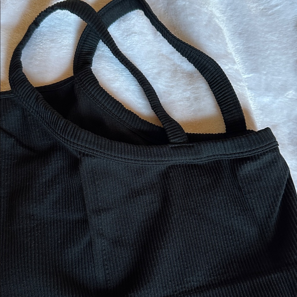 Colsie Ribbed Cropped Camisole Top - Picture 7 of 13